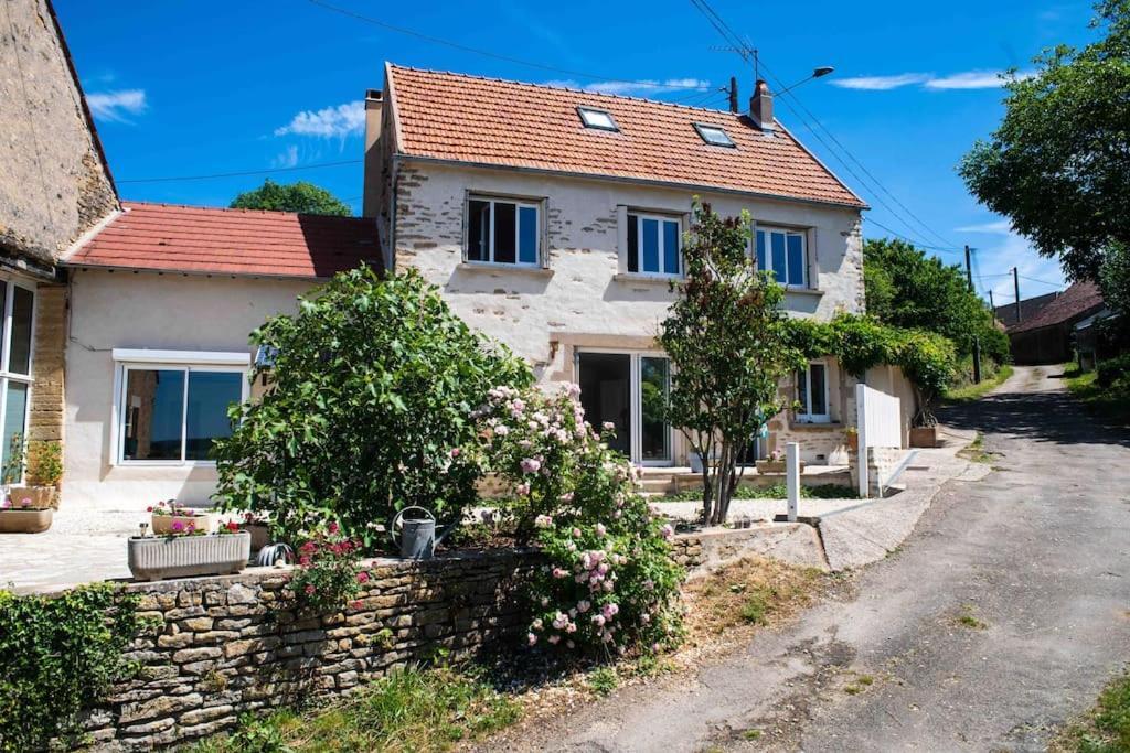 4* Vue Sur La Colline De Vezelay Villa Saint-Pere  Exterior photo